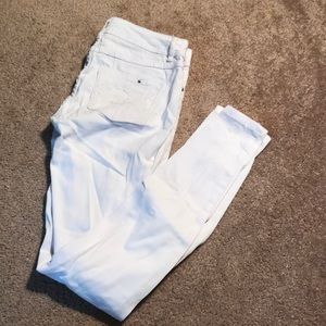 Awesome white jeans!